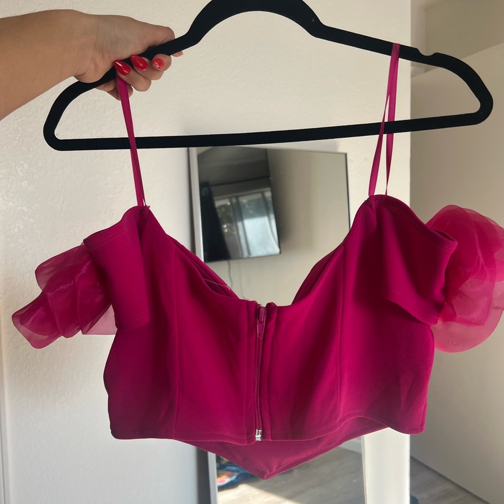 Vibrant Pink Strappy Crop Top - Picture 4 of 4